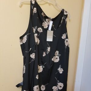 Floral Top size 22